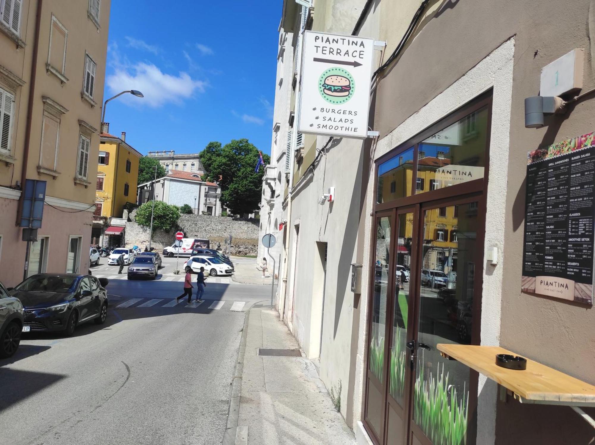 Papavero Rooms Pula Zewnętrze zdjęcie